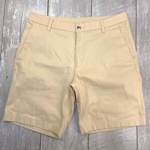 Lululemon Men's Commission 9" Classic Fit Shorts Size 34 Yellow Qwick Oxford